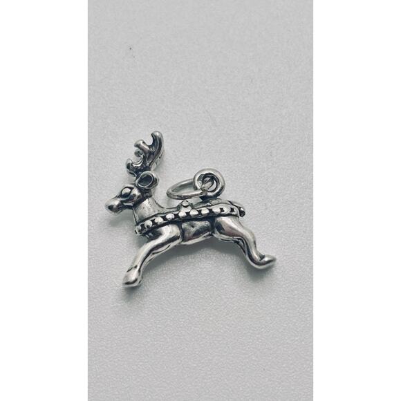 Flying Santa's Reindeer Christmas 925 Solid Sterling Silver Charm - Picture 1 of 4